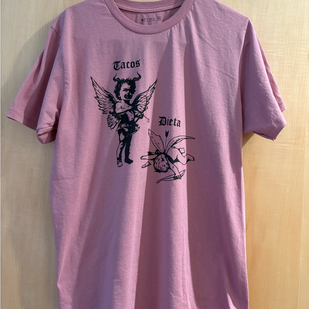 EUC Lot of 4 - Optima Graphic Tees
